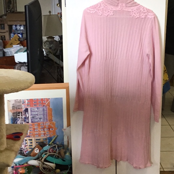 Long open Cardigan 4 items for $20❤️ - Picture 2 of 2